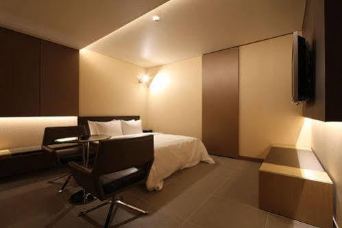 Valentine Hotel Kōyō Exterior photo